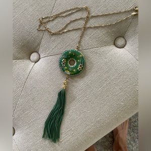 Green enamel long necklace